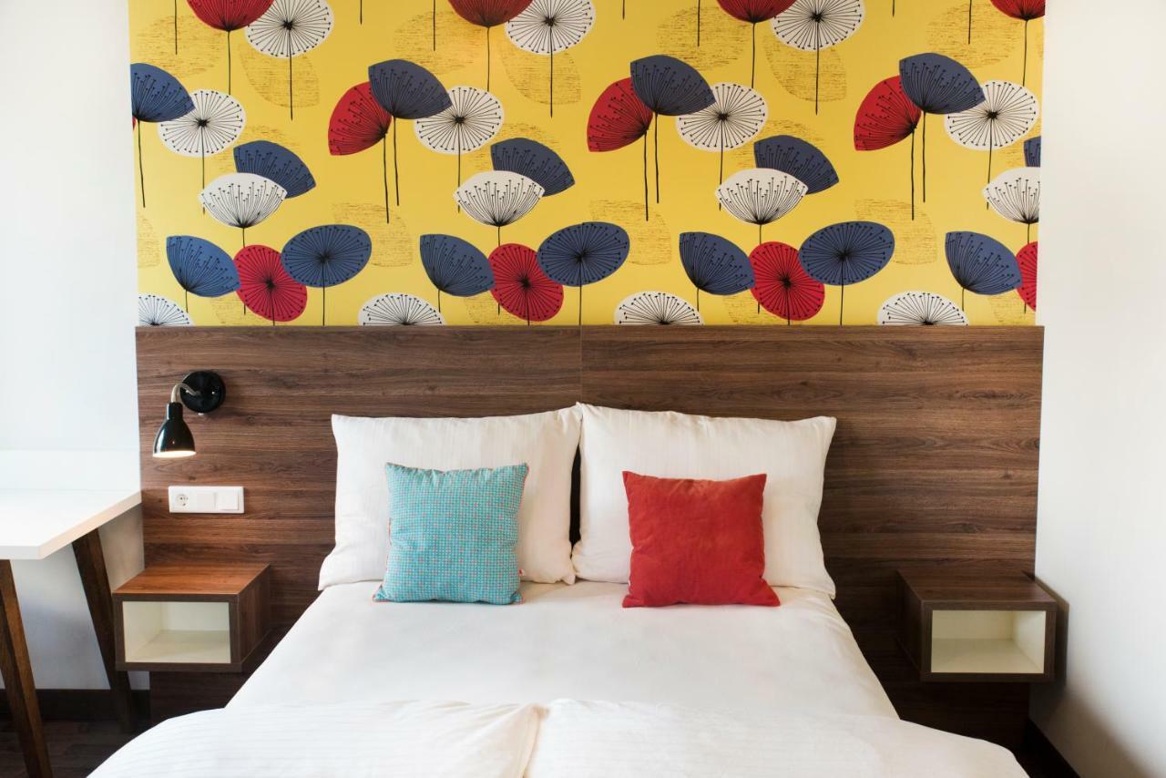 Koncept Hotel Zum Kostbaren Blut โคโลญ ภายนอก รูปภาพ